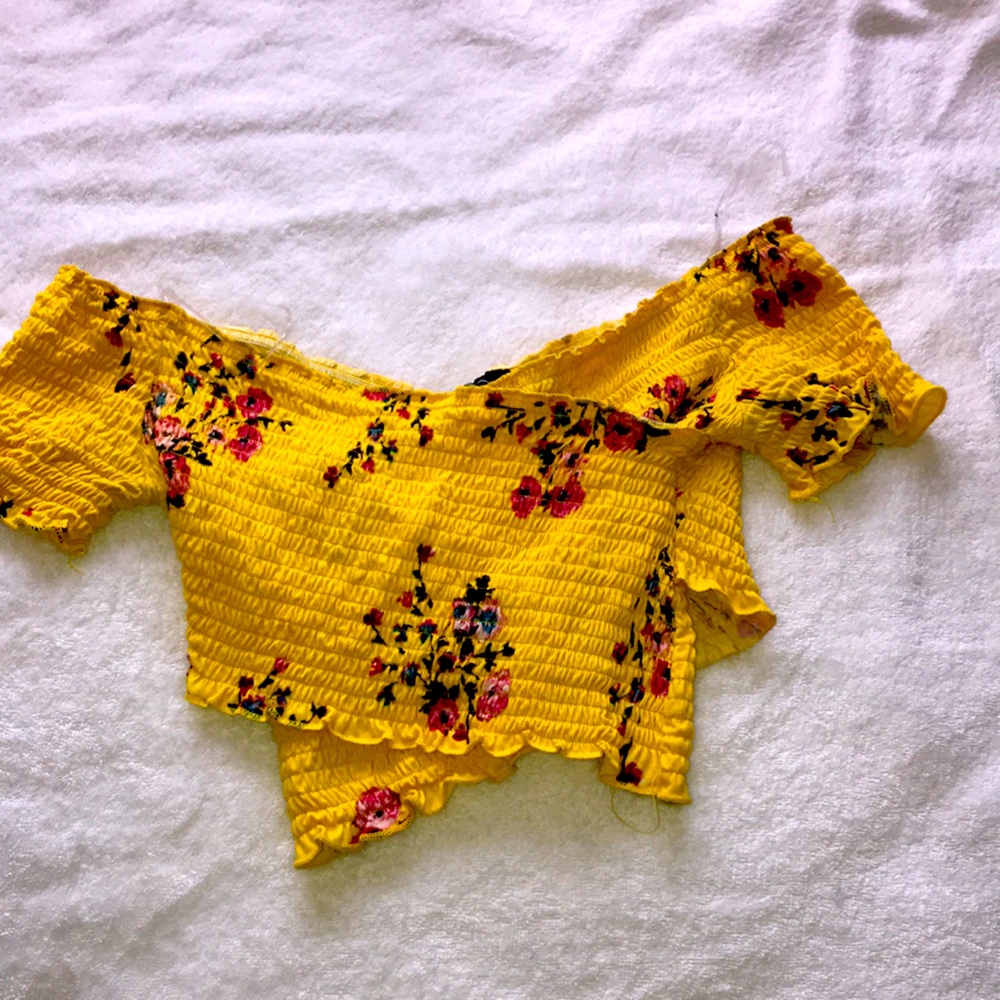 Crop top
